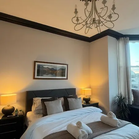 Πανσιόν Shemara Κέσγουικ